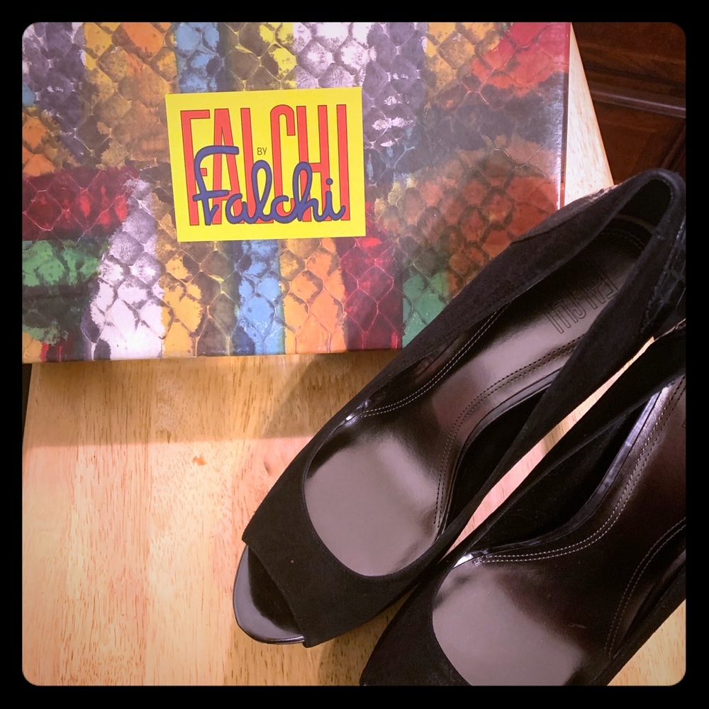Falchi by Falchi - Giselle size 10 pumps. New.